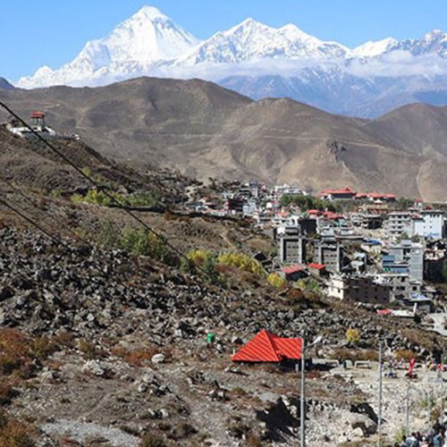 मुस्ताङमा ३६ घण्टादेखि विद्युत् र इन्टरनेट सेवा अवरुद्ध